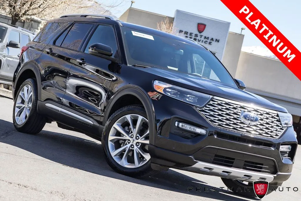 2024 Ford Explorer Platinum 4WD's photo