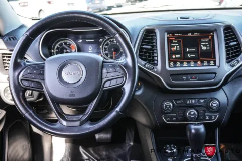 Photos of 2019 Jeep Cherokee Trailhawk for sale in Salt Lake City, UT at Prestman Auto