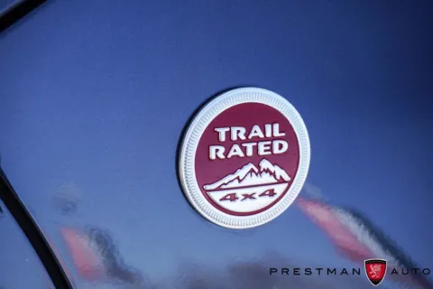 More photos of 2019 Jeep Cherokee Trailhawk at Prestman Auto, UT