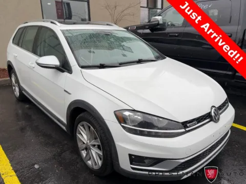 White 2019 Volkswagen Golf Alltrack TSI SE for sale in Salt Lake City, UT