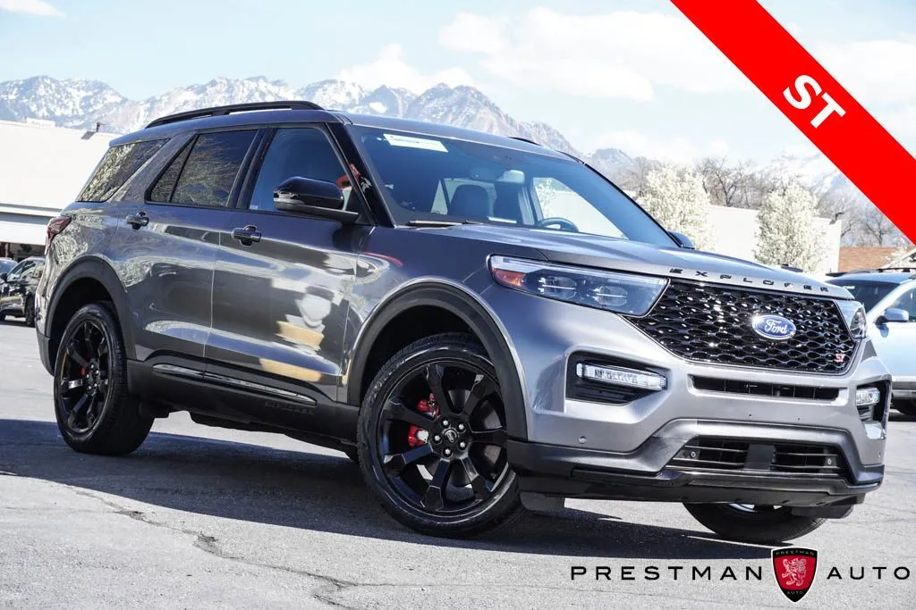 2023 Ford Explorer ST 4WD's photo