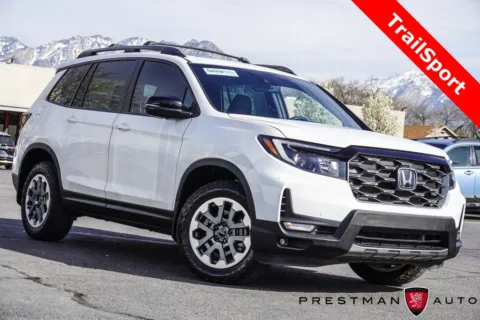 White 2024 Honda Passport TrailSport for sale in Salt Lake City, UT