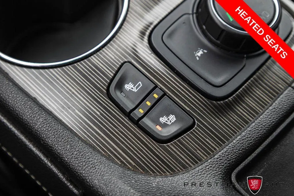 2021 GMC Acadia SLT - Photo 7