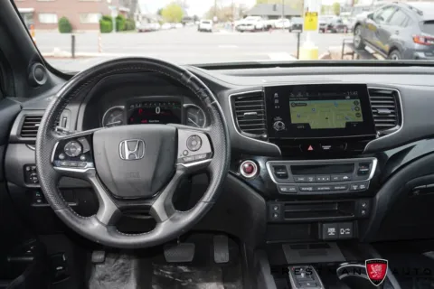 Photos of 2022 Honda Passport Elite for sale in Salt Lake City, UT at Prestman Auto