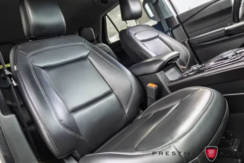 More photos of 2022 Ford Explorer XLT at Prestman Auto, UT