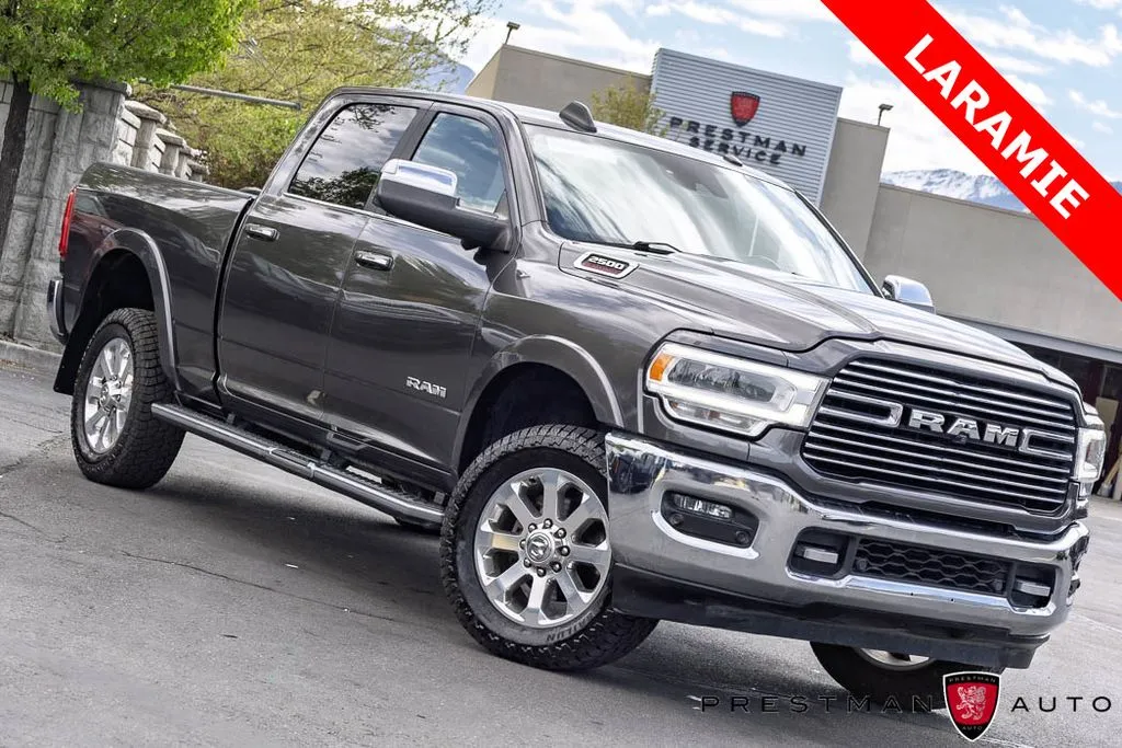2020 RAM 2500 Laramie 4X4 Crew Cab SWB's photo