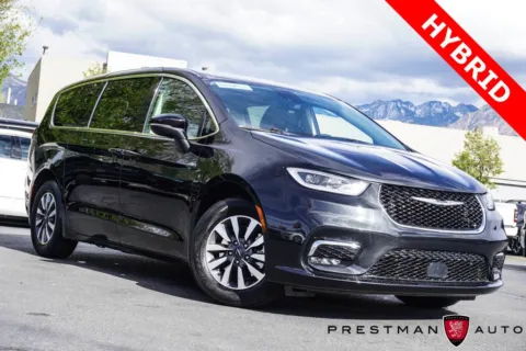 Black 2023 Chrysler Pacifica Hybrid Touring L for sale in Salt Lake City, UT