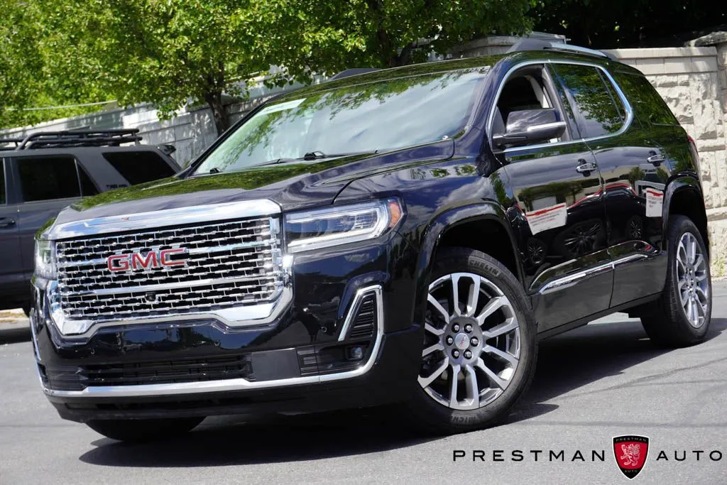 2023 GMC Acadia Denali - Photo 19