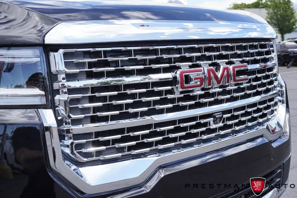 2023 GMC Acadia Denali - Photo 17