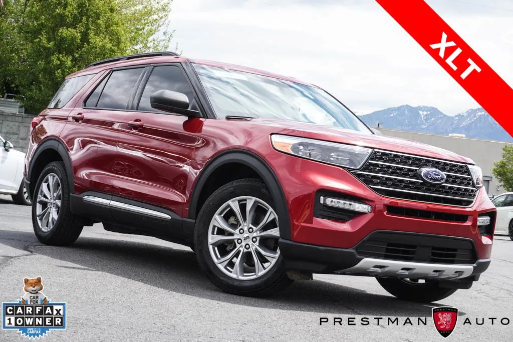 2023 Ford Explorer XLT 4WD's photo