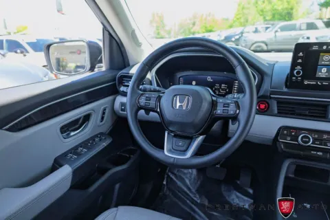 Photos of 2025 Honda Pilot Elite for sale in Salt Lake City, UT at Prestman Auto