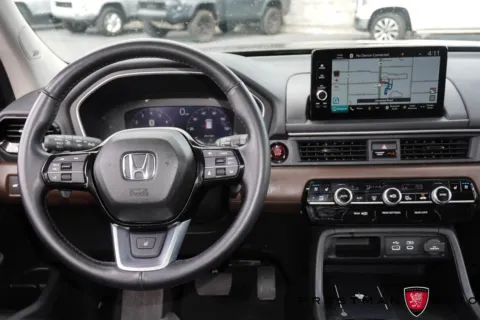 Photos of 2025 Honda Pilot Elite for sale in Salt Lake City, UT at Prestman Auto