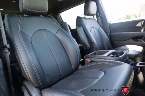More photos of 2025 Chrysler Pacifica Select at Prestman Auto, UT
