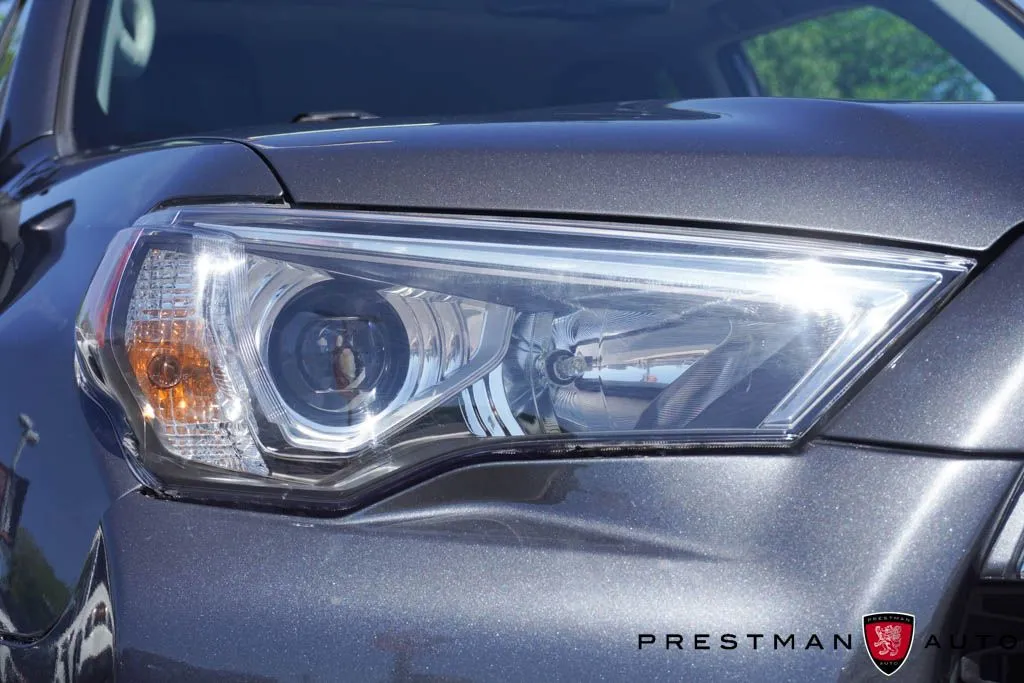 2023 Toyota 4Runner Limited - Photo 16