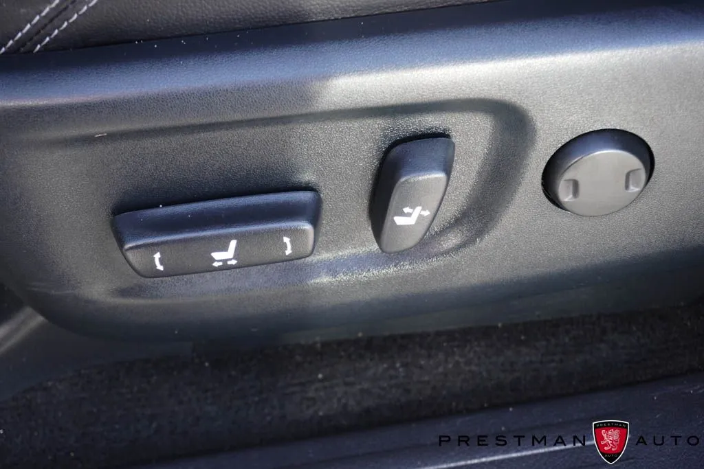 2023 Toyota 4Runner Limited - Photo 29