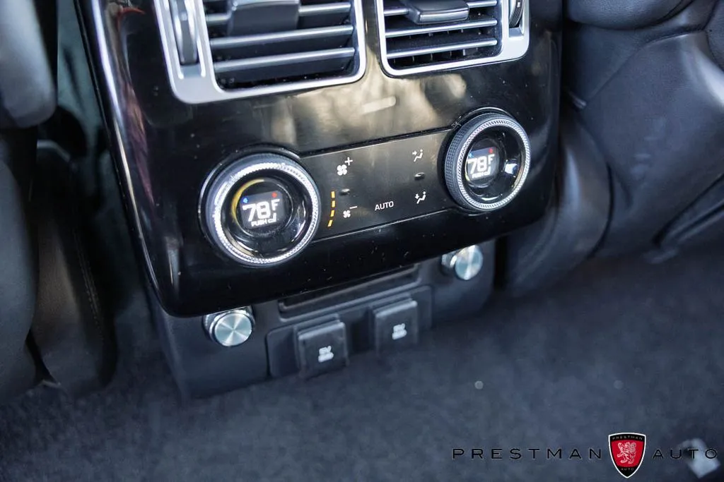 Land Rover Range Rover photo 44