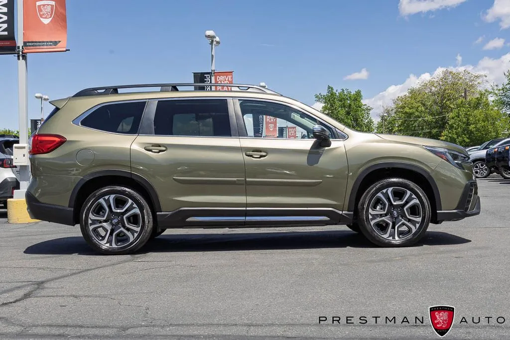 2023 Subaru Ascent Limited - Photo 22