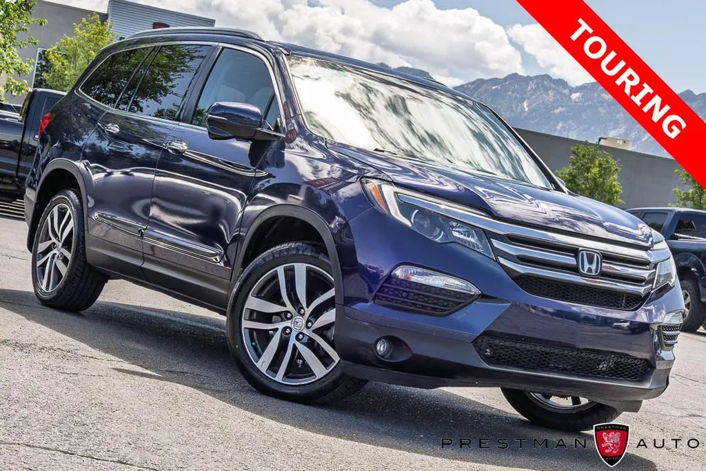 2016 Honda Pilot 4WD Touring's photo