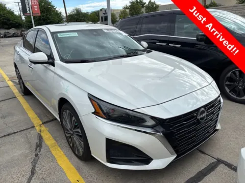White 2023 Nissan Altima 2.5 SL for sale in Salt Lake City, UT