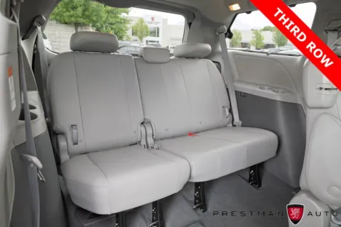More photos of 2020 Toyota Sienna XLE at Prestman Auto, UT