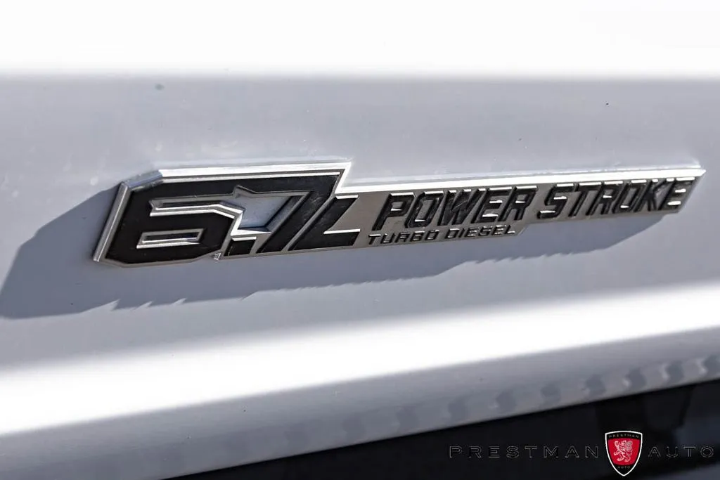 Ford F-250SD photo 11