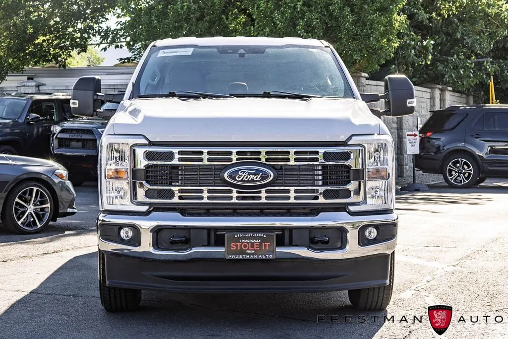 Ford F-250SD photo 12
