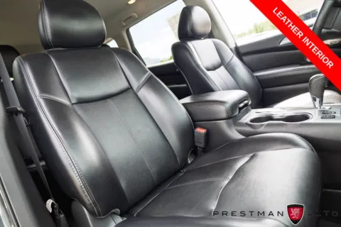 More photos of 2019 Nissan Pathfinder SL at Prestman Auto, UT