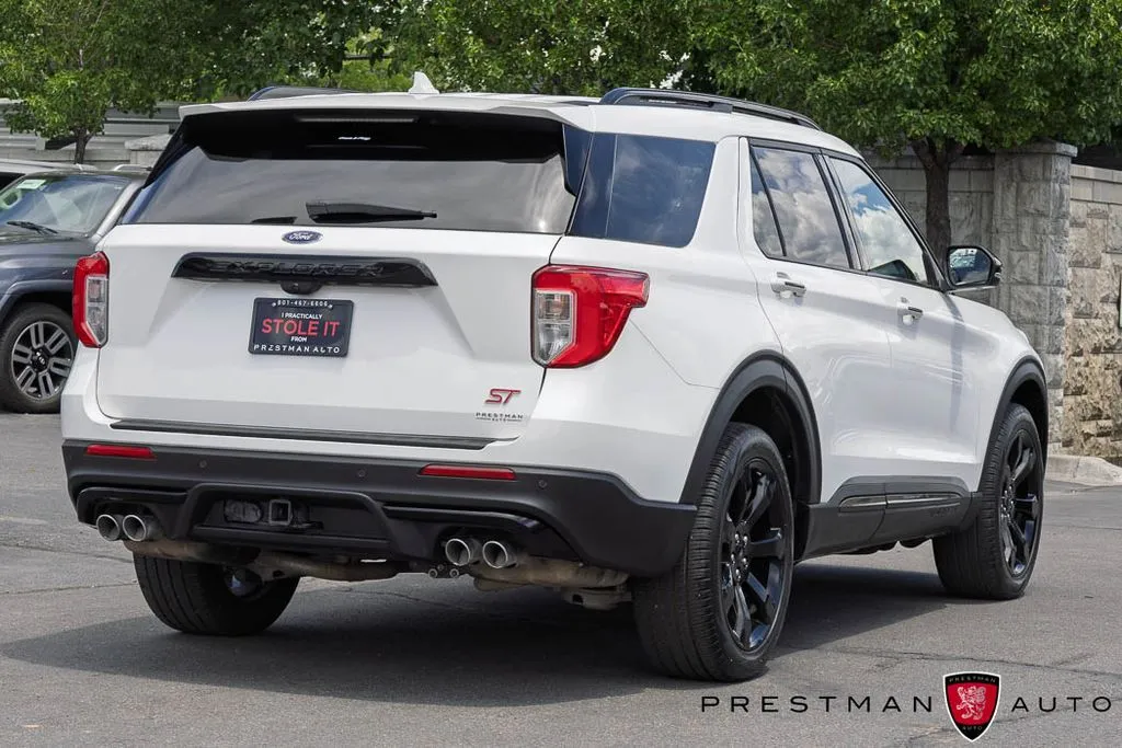 Ford Explorer photo 19