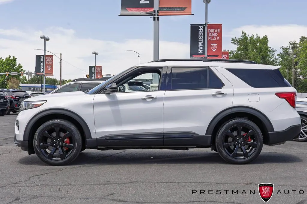 Ford Explorer photo 16