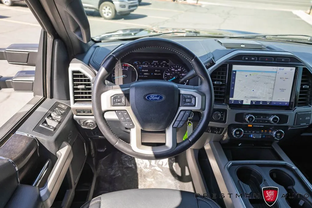 Ford F-250SD photo 2