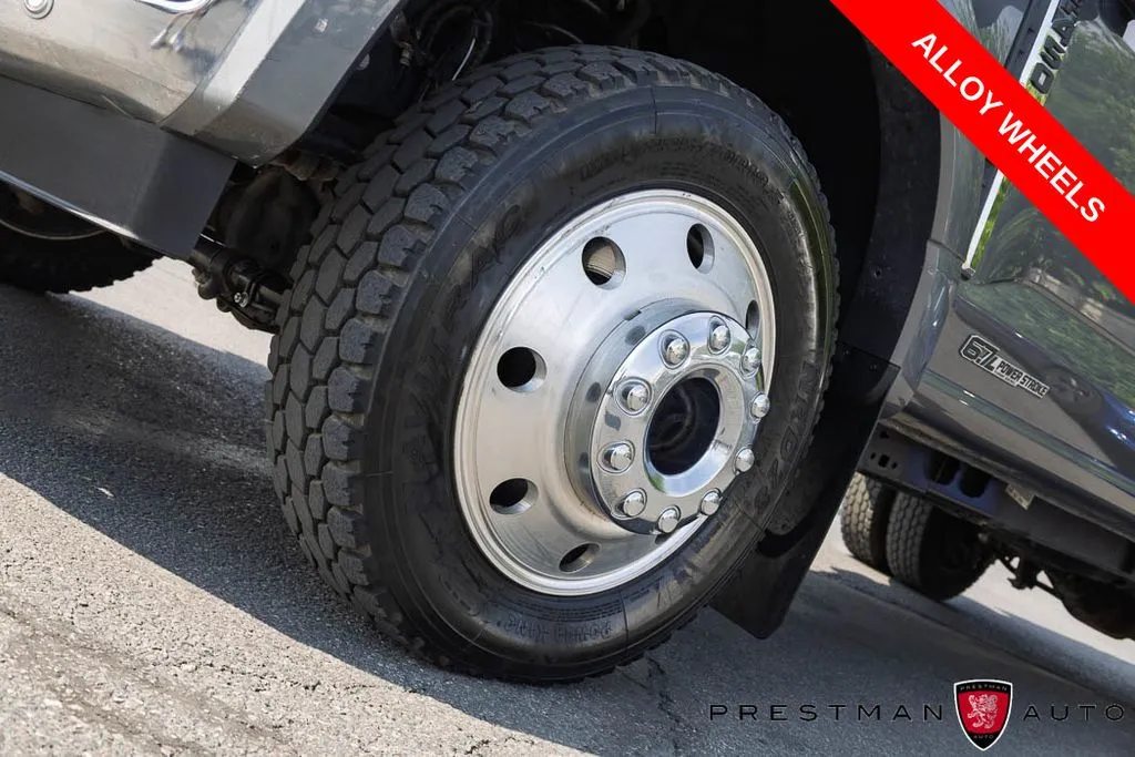 Ford F-450SD photo 17