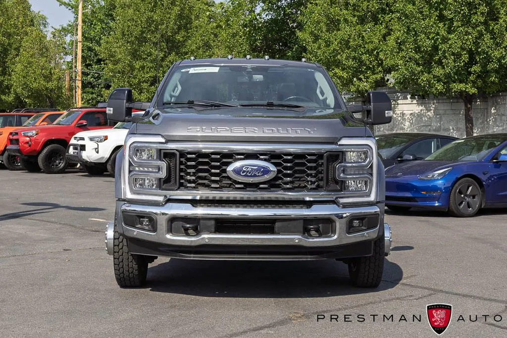 Ford F-450SD photo 18
