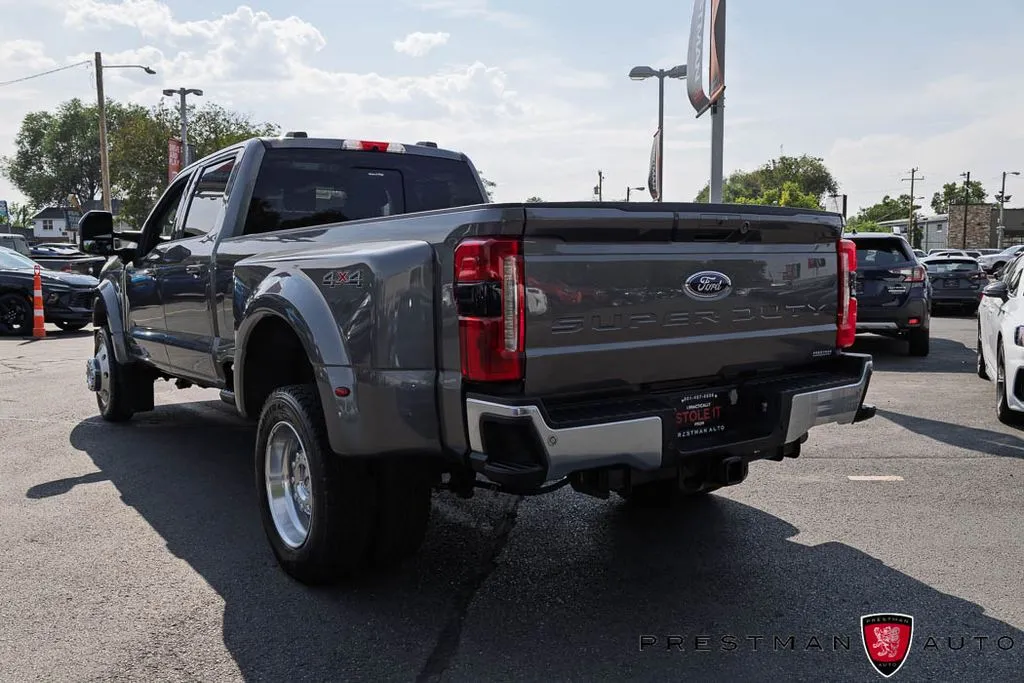 Ford F-450SD photo 21
