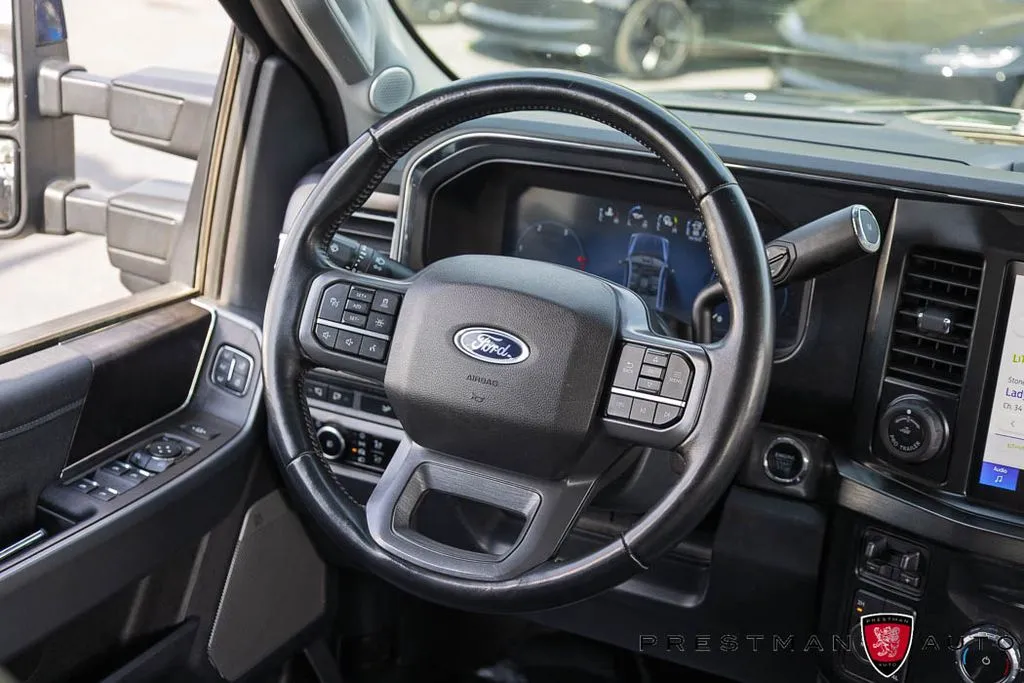 Ford F-450SD photo 46