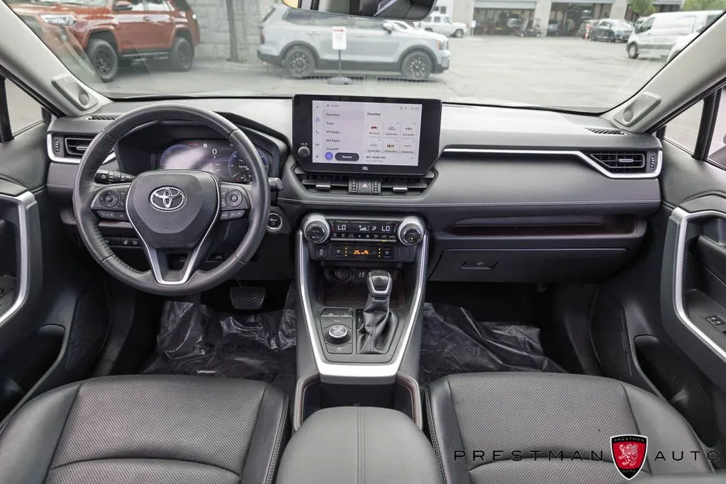 Toyota RAV4 photo 38
