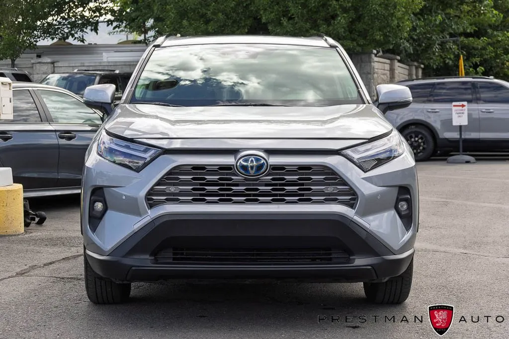 Toyota RAV4 photo 15