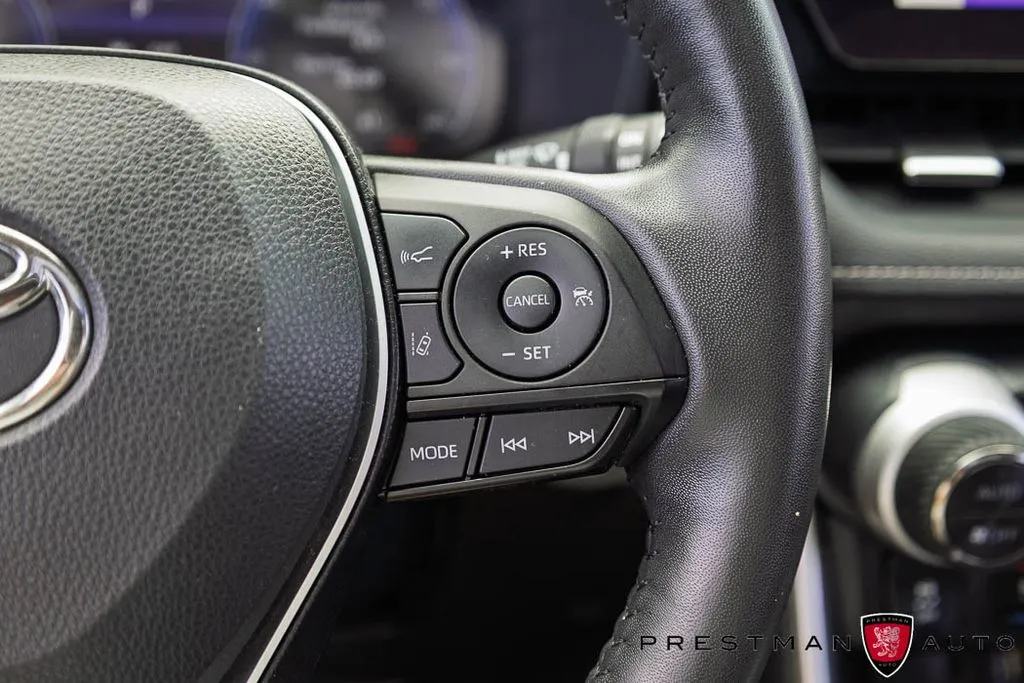 Toyota RAV4 photo 30