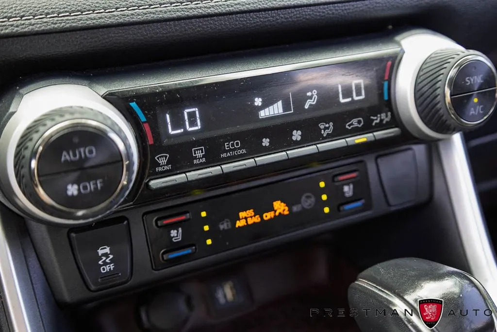 Toyota RAV4 photo 33