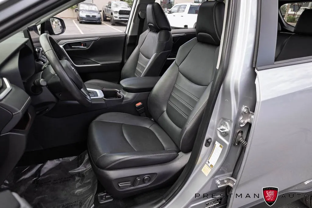 Toyota RAV4 photo 23