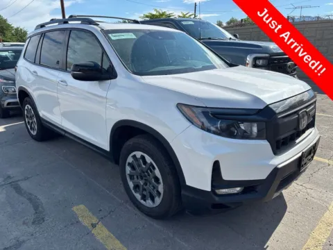 White 2024 Honda Passport TrailSport for sale in Salt Lake City, UT