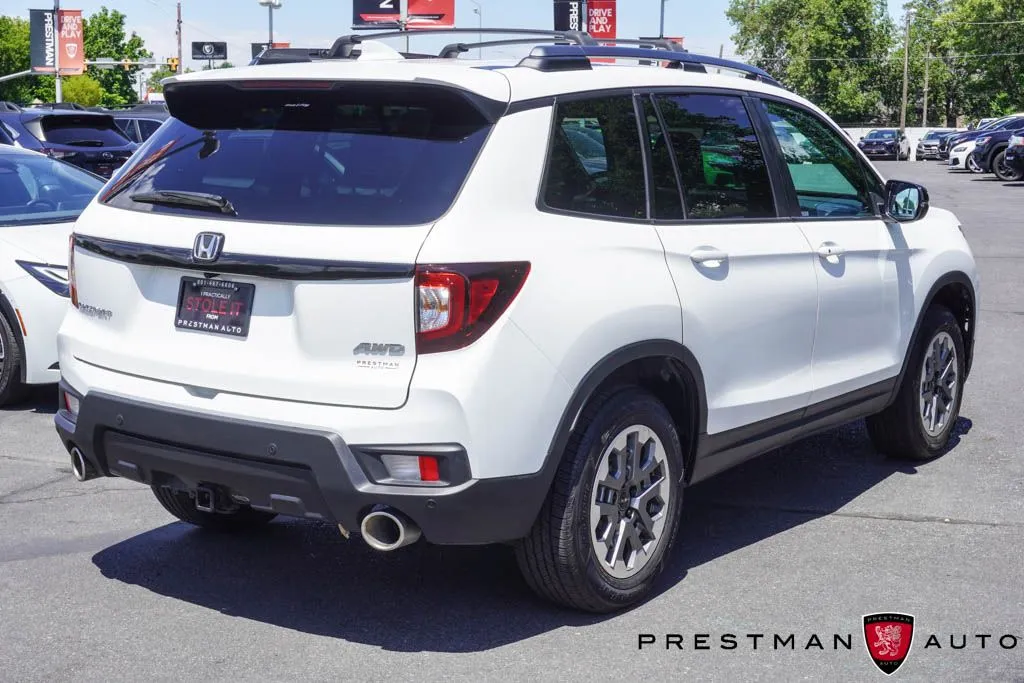 Honda Passport photo 24