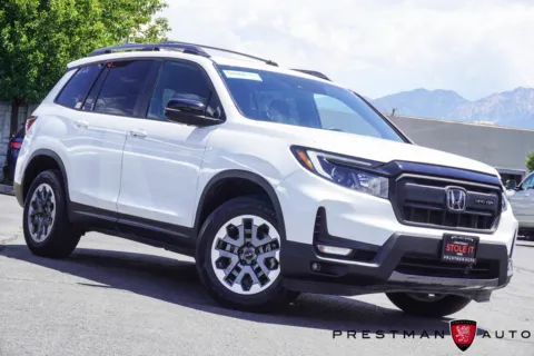 White 2024 Honda Passport TrailSport for sale in Salt Lake City, UT