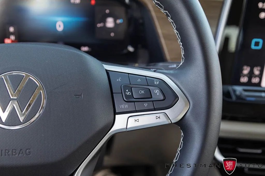 2024 Volkswagen Atlas SE w/Tech - Photo 26