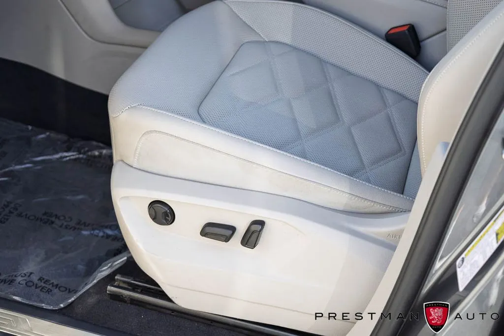 2024 Volkswagen Atlas SE w/Tech - Photo 21