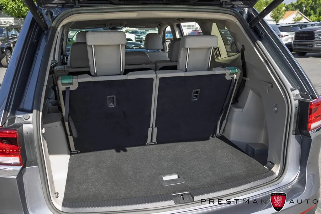 2024 Volkswagen Atlas SE w/Tech - Photo 38