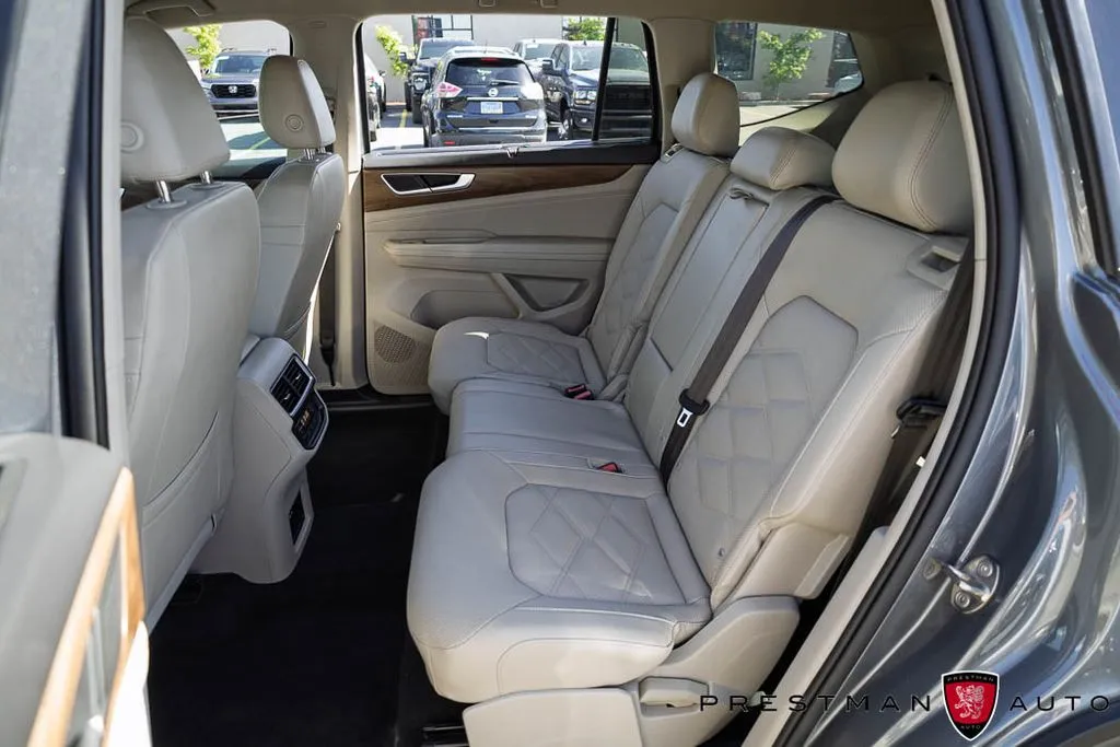 2024 Volkswagen Atlas SE w/Tech - Photo 37