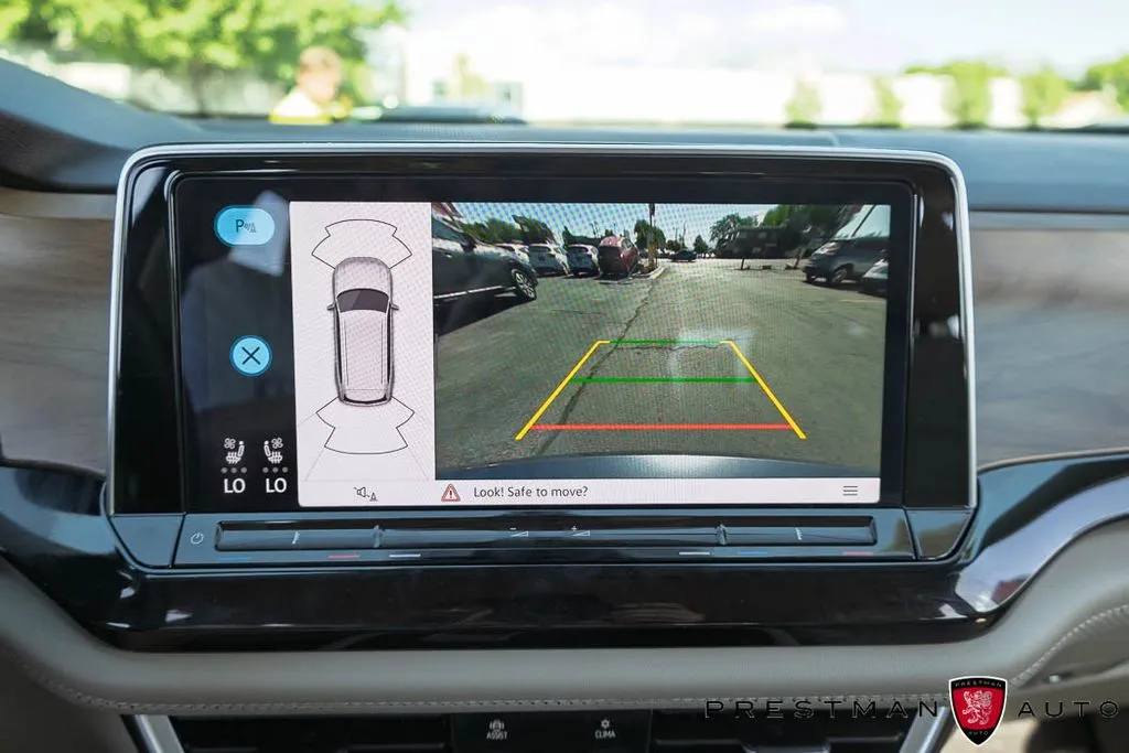 2024 Volkswagen Atlas SE w/Tech - Photo 28