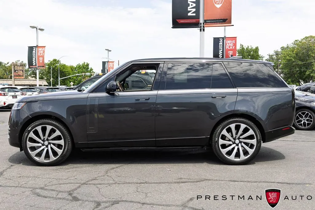 Land Rover Range Rover photo 18