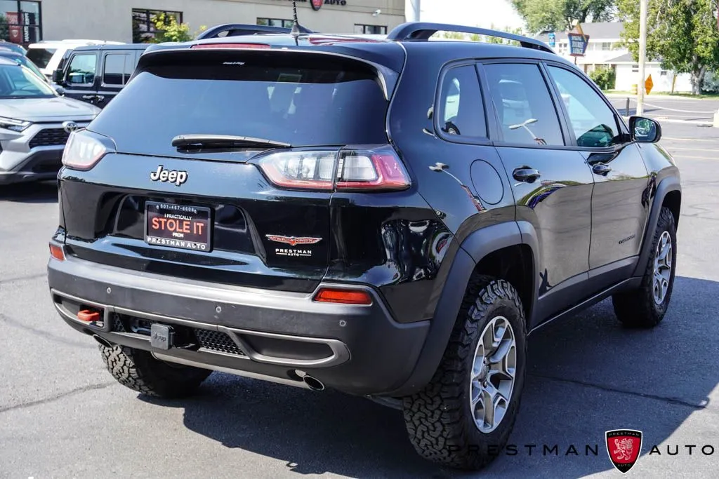 Jeep Cherokee photo 22