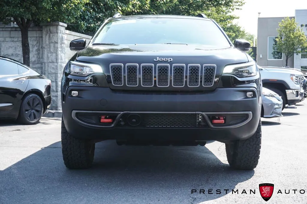 Jeep Cherokee photo 17